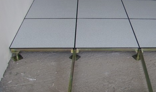 硫酸鈣防靜電地板.png